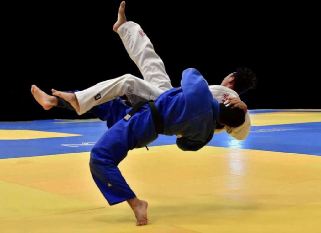 Trang phục trong Judo là gì?